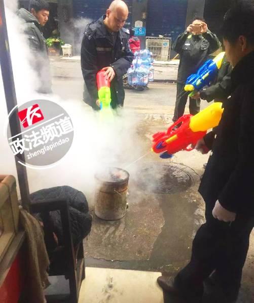 长沙城管爆料事件视频,视频揭露现场冲突瞬间